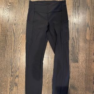 Black lululemon leggings
